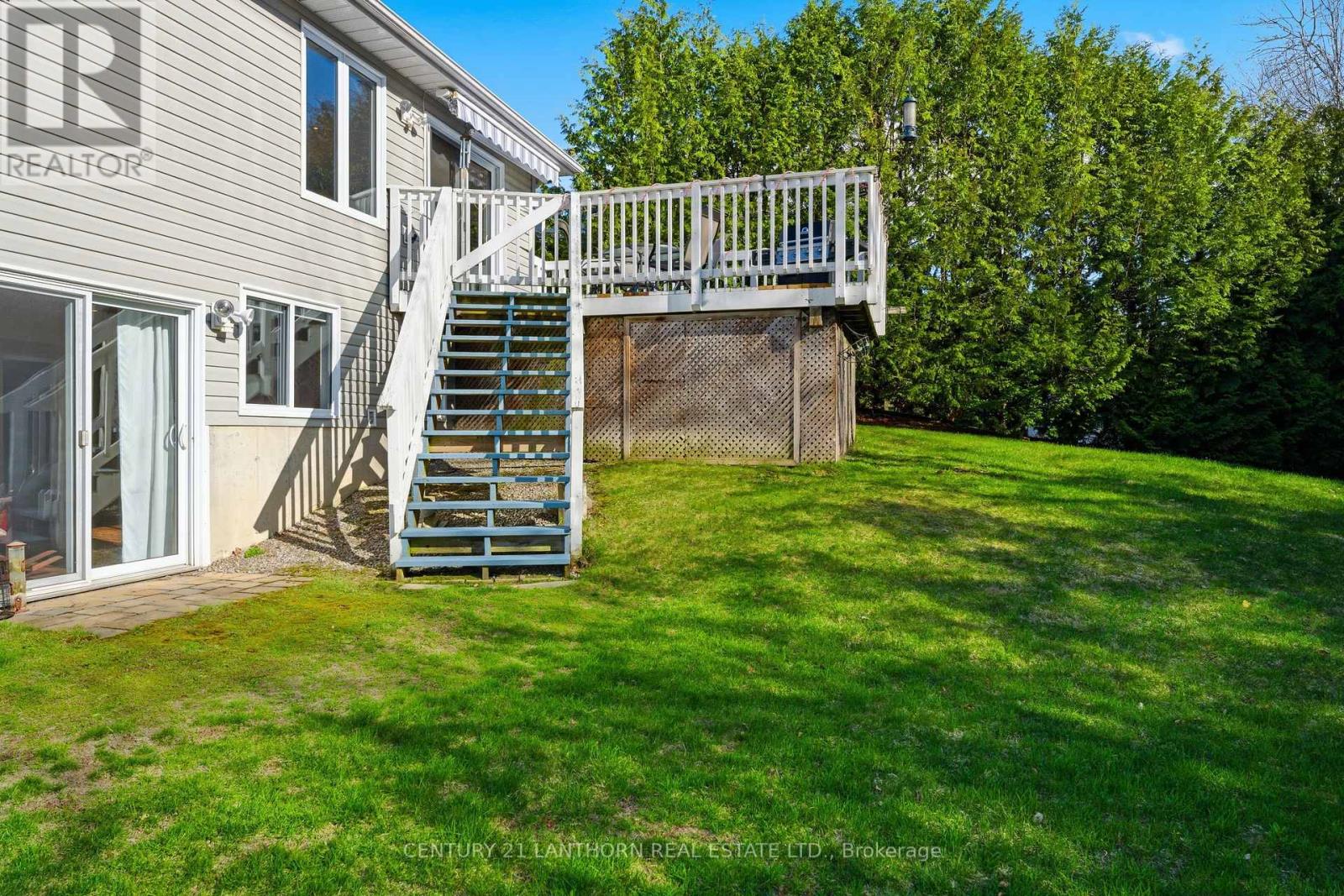 167 Nicholas Street, Quinte West (Murray Ward), Ontario  K8V 6E8 - Photo 33 - X13027672