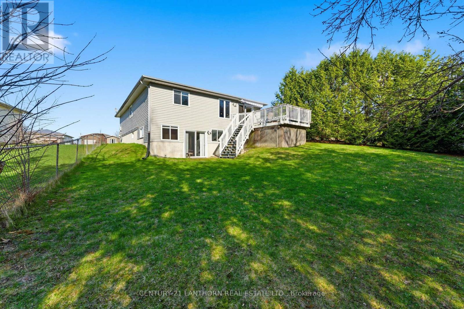 167 Nicholas Street, Quinte West (Murray Ward), Ontario  K8V 6E8 - Photo 34 - X13027672