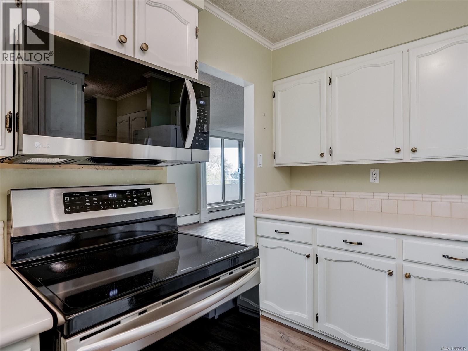 506 1148 Goodwin St, Oak Bay, British Columbia  V8S 5H2 - Photo 11 - 1033012