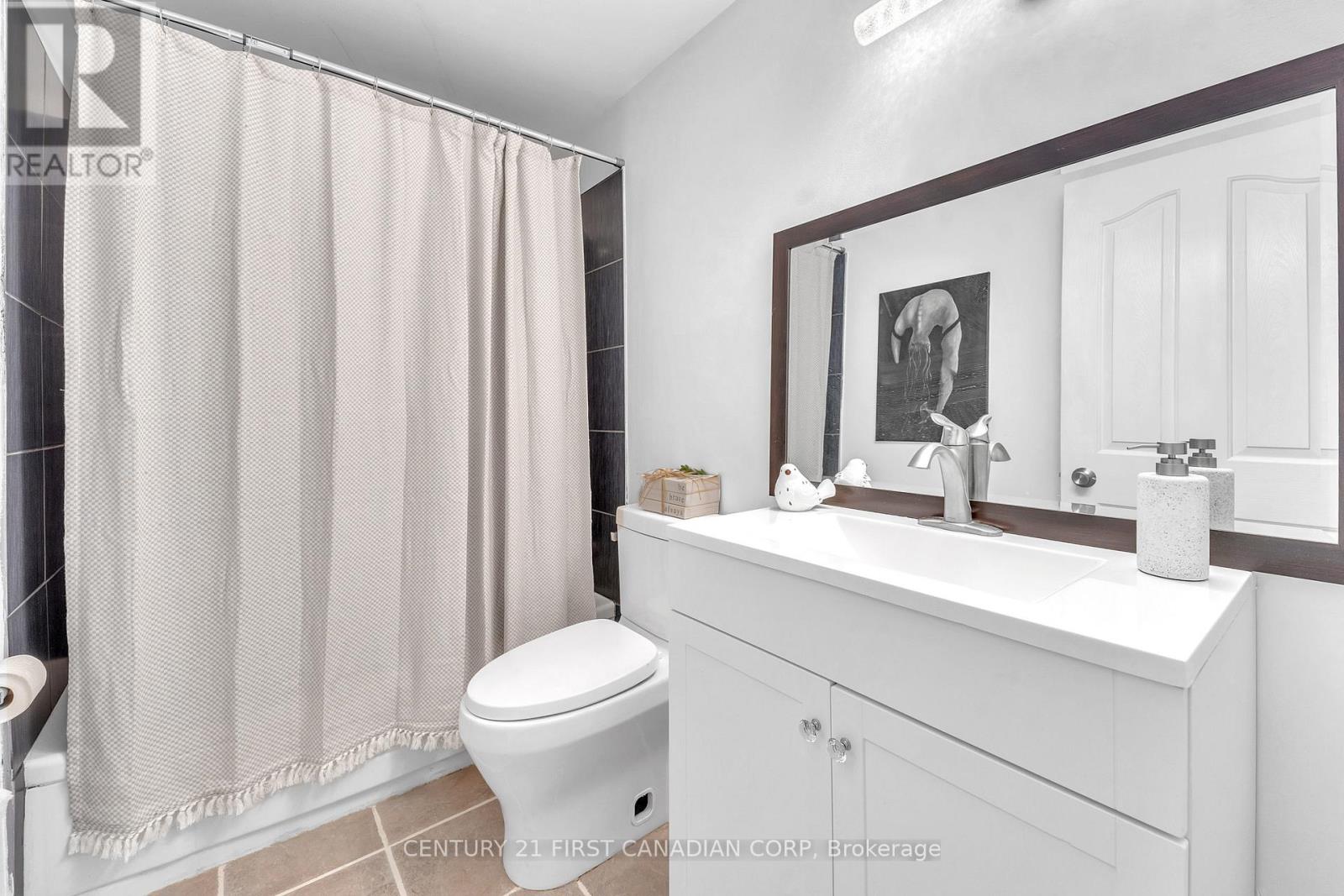 166 Southdale Road, London South, Ontario  N6J 2J1 - Photo 13 - X13027662