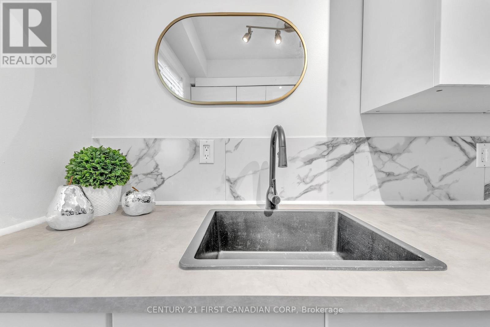 166 Southdale Road, London South, Ontario  N6J 2J1 - Photo 9 - X13027662