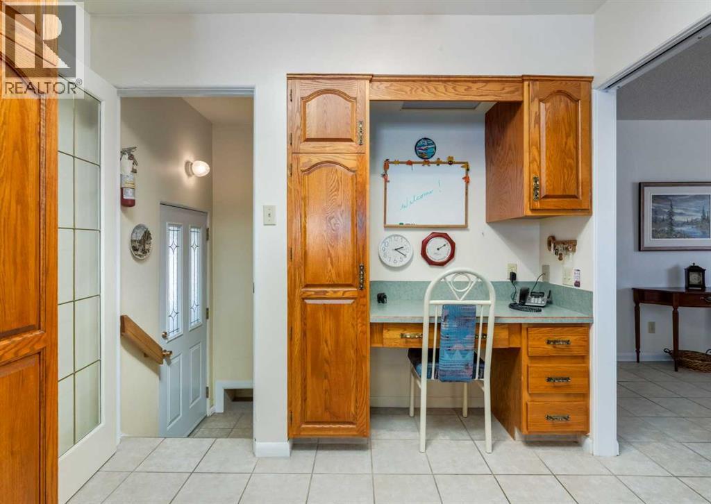 38 Spokane Street SW, Calgary, Alberta  T2W 0M5 - Photo 10 - A2302198