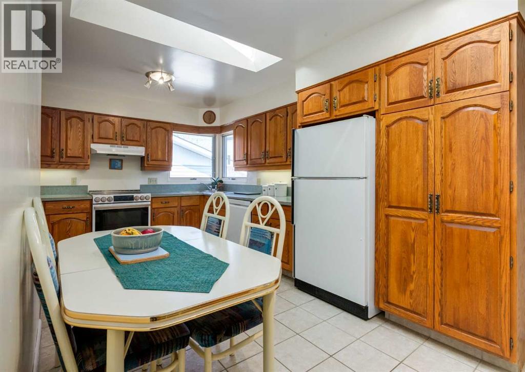 38 Spokane Street SW, Calgary, Alberta  T2W 0M5 - Photo 9 - A2302198