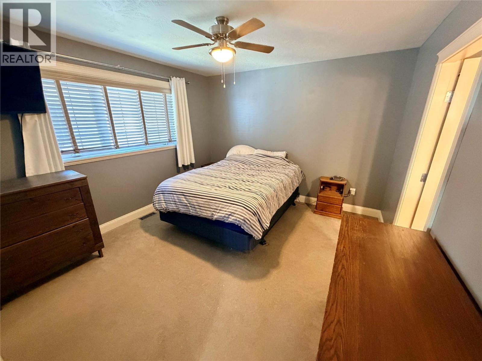 904 90 Avenue, Dawson Creek, British Columbia  V1G 5B5 - Photo 12 - 10384386