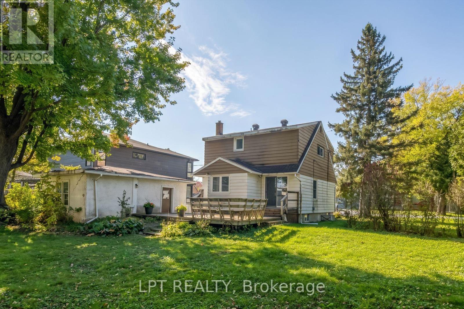 1745 Ortona Avenue, Ottawa, Ontario  K2C 1W8 - Photo 16 - X13027692