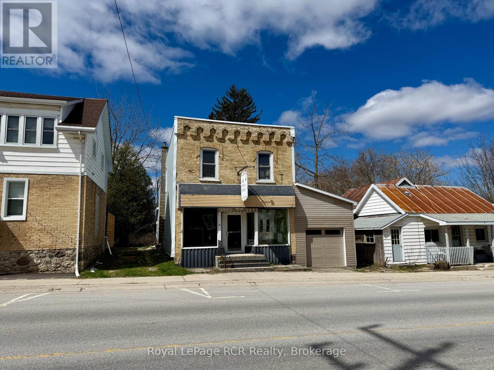 4 Main Street N, Brockton, Ontario  N0G 1S0 - Photo 2 - X12584946