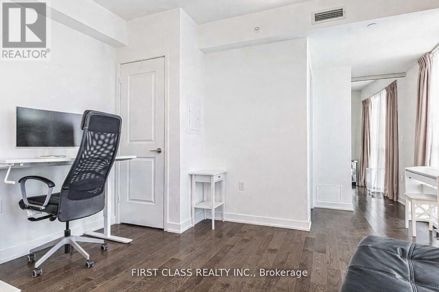 3305 - 1 THE ESPLANADE STREET, Toronto, Ontario