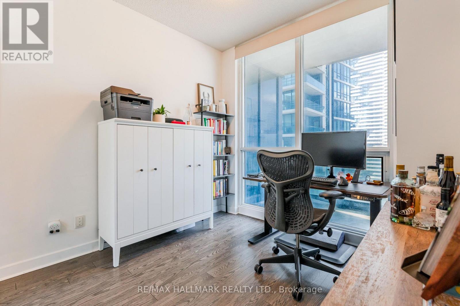 2211 - 18 Harbour Street, Toronto, Ontario  M6J 2Z6 - Photo 16 - C13027698