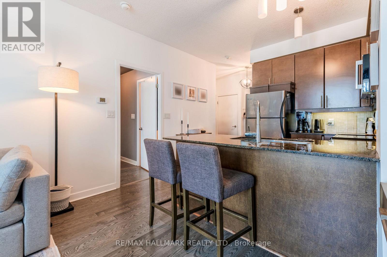 2211 - 18 Harbour Street, Toronto, Ontario  M6J 2Z6 - Photo 8 - C13027698