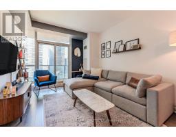 2211 - 18 HARBOUR STREET, Toronto, Ontario