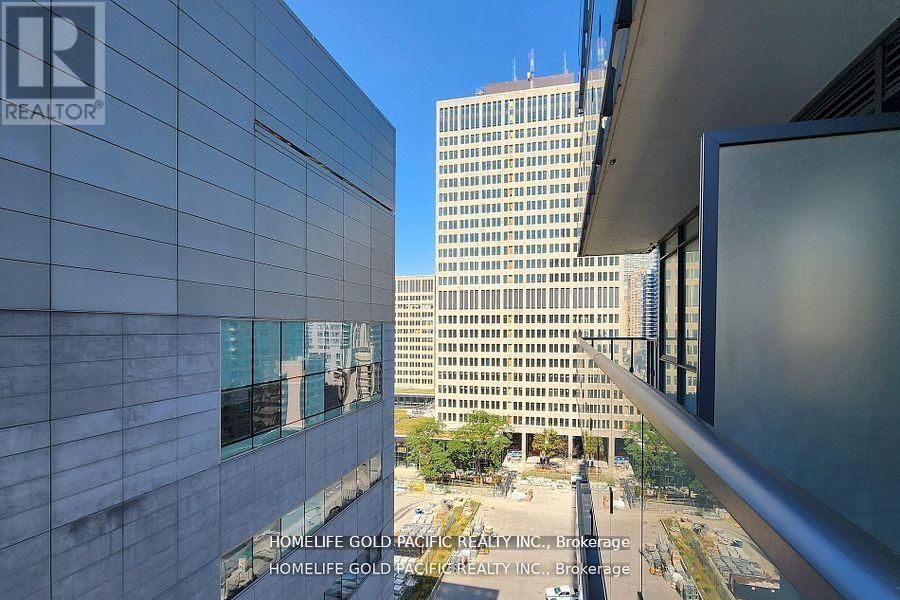 1202 - 832 BAY STREET - Photo 31