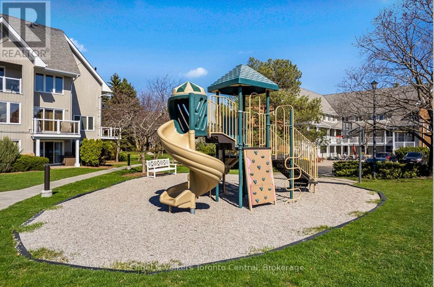 42 - 28 Ramblings Way, Collingwood, Ontario  L9Y 5C6 - Photo 37 - S13027718