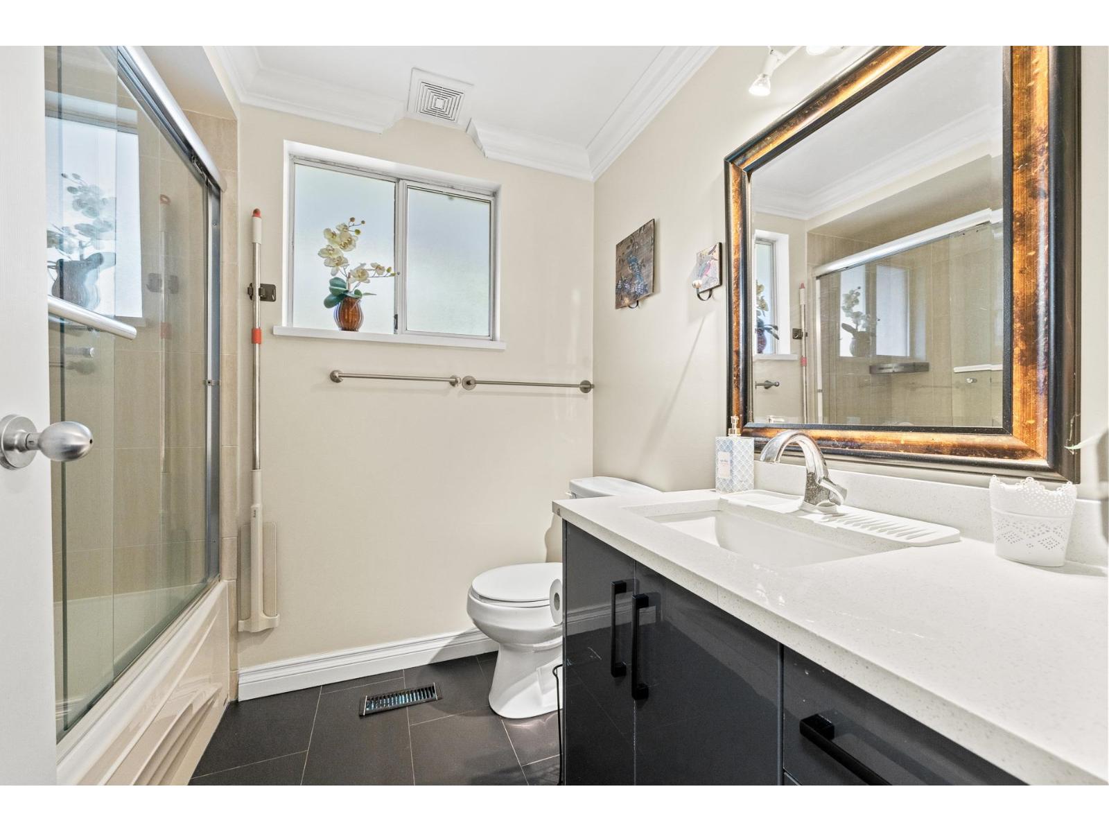 1619 138a Street, Surrey, British Columbia  V4A 7E6 - Photo 8 - R3114301