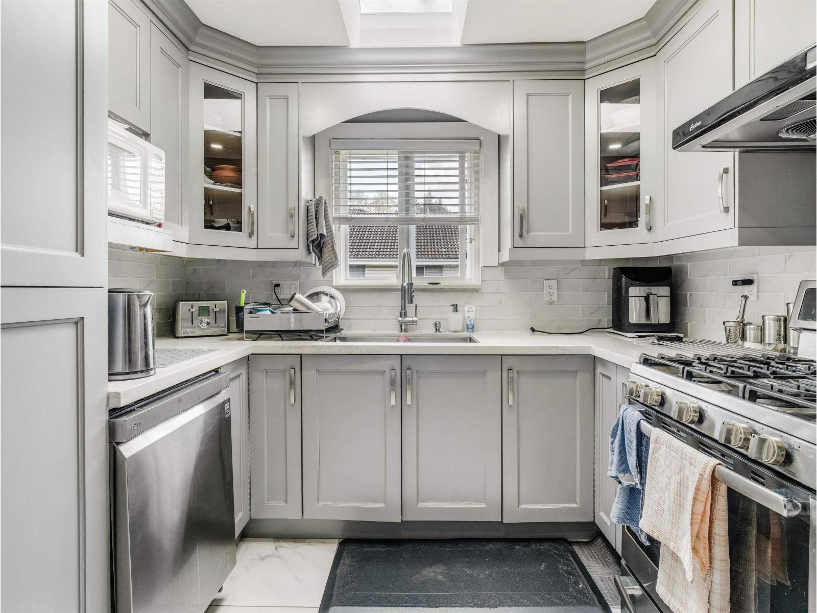 7078 126a Street, Surrey, British Columbia  V3W 6G3 - Photo 9 - R3113574