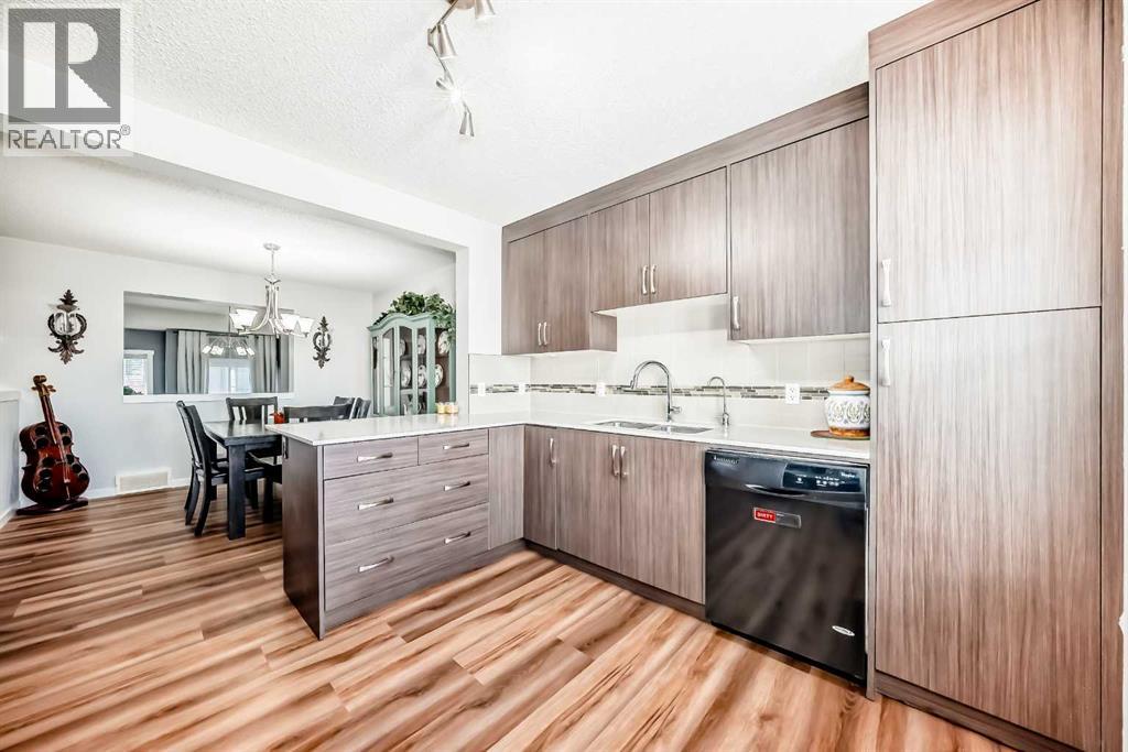 307 Auburn Bay Circle SE, Calgary, Alberta  T3M 1S6 - Photo 11 - A2286349