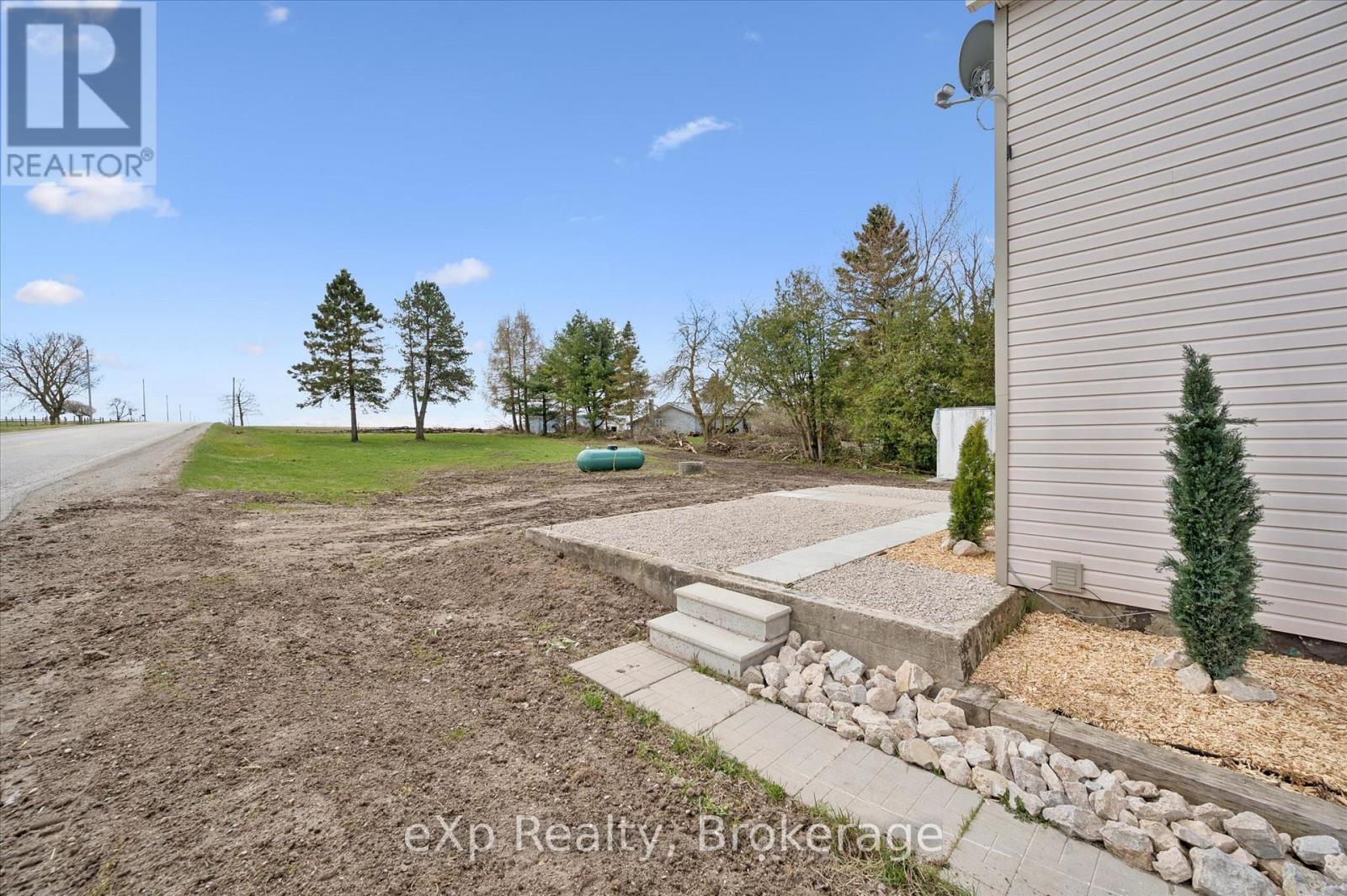 9276 Wellington Rd 16, Wellington North, Ontario  N0G 2E0 - Photo 34 - X13027660
