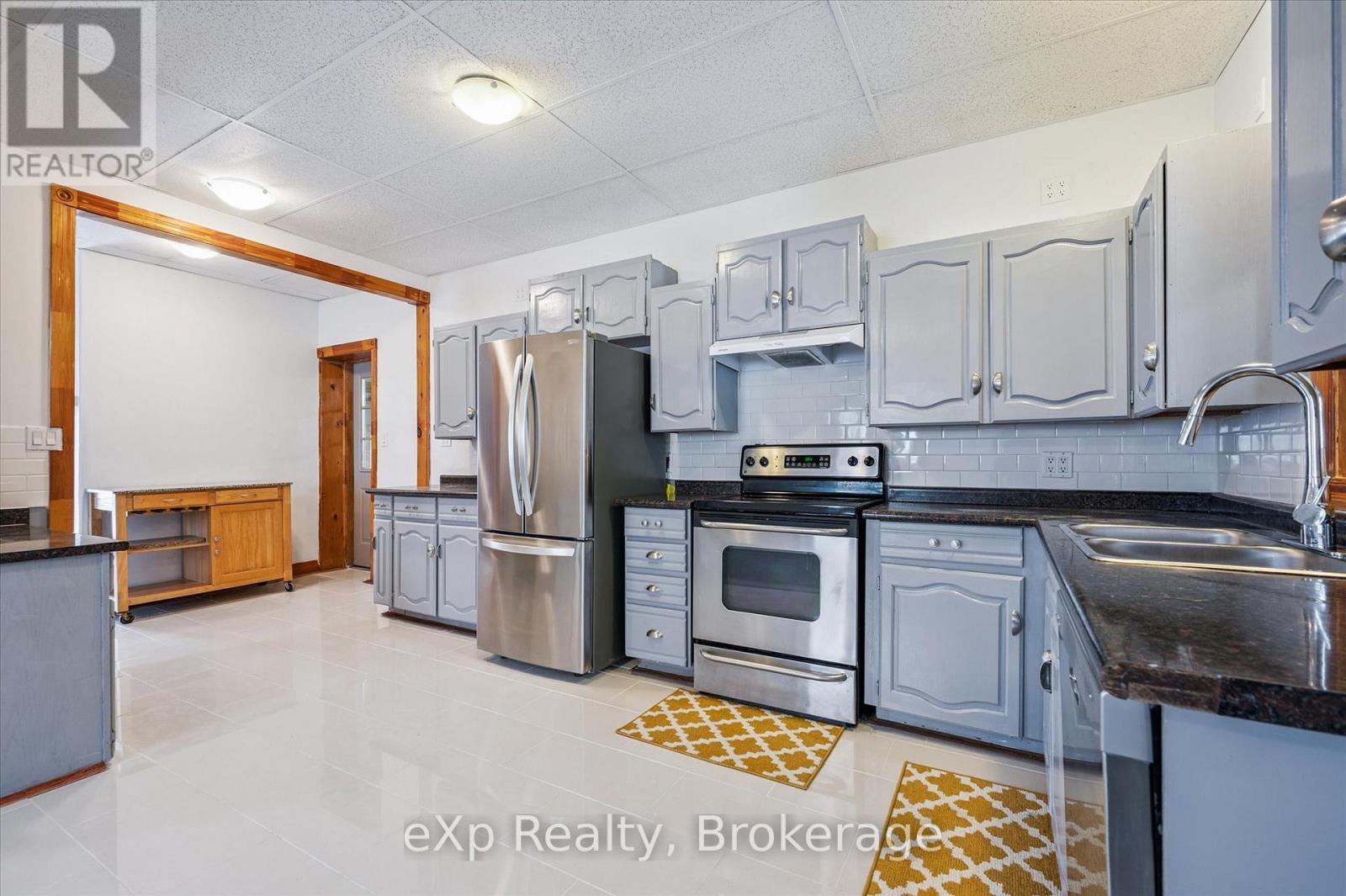 9276 Wellington Rd 16, Wellington North, Ontario  N0G 2E0 - Photo 5 - X13027660