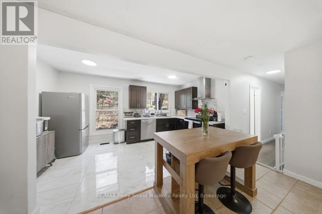 28 Black Road, Seguin, Ontario  P2A 2W8 - Photo 8 - X13027708