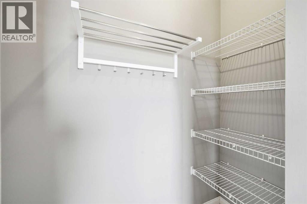 179 Sierra Morena Landing SW, Calgary, Alberta  T3H 4K3 - Photo 25 - A2303081