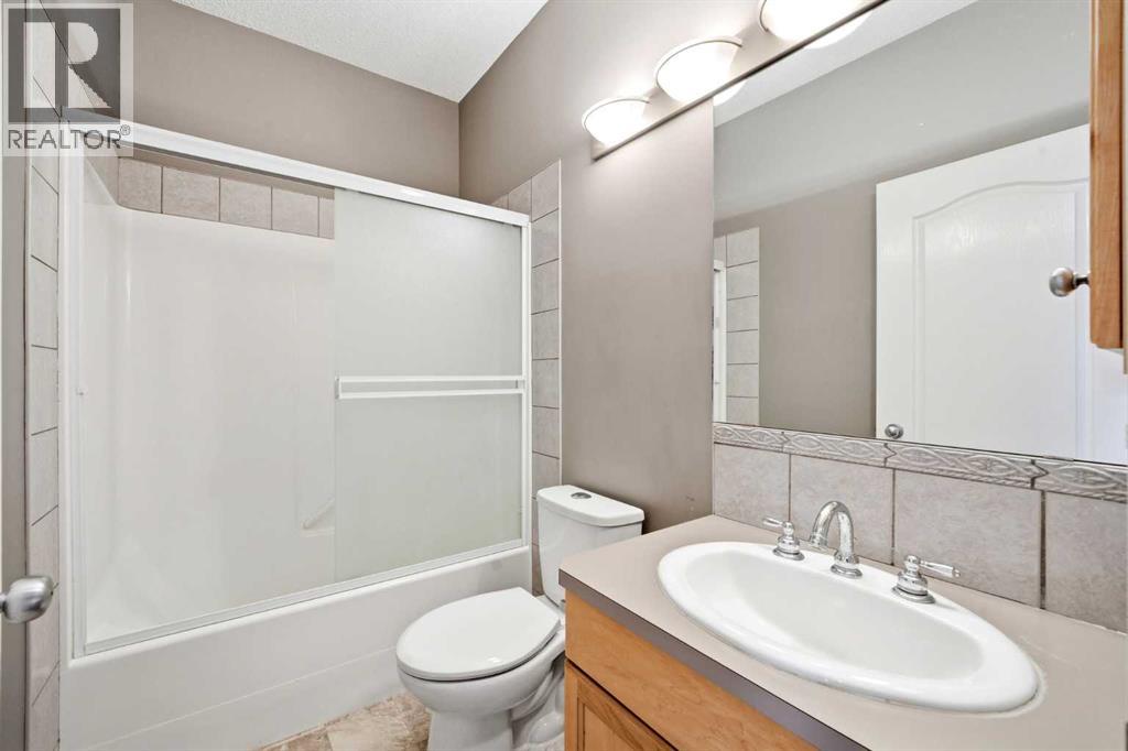 179 Sierra Morena Landing SW, Calgary, Alberta  T3H 4K3 - Photo 30 - A2303081