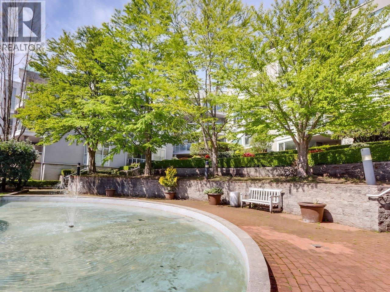 3 8420 JELLICOE STREET, Vancouver, British Columbia