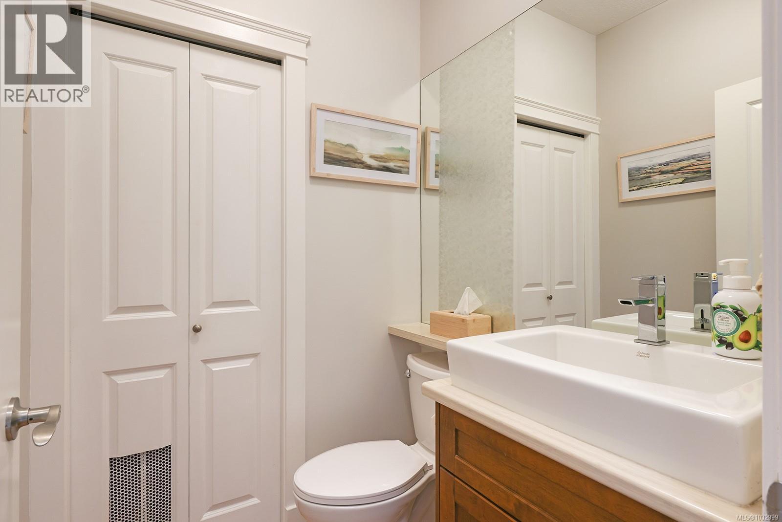 4 2112 Cumberland Rd, Courtenay, British Columbia  V9N 2E9 - Photo 16 - 1032999