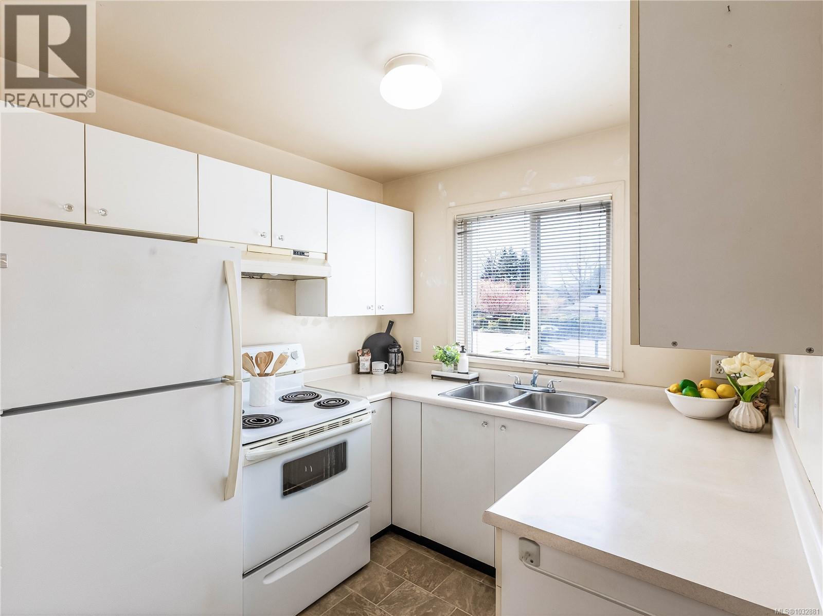 201 1050 Braidwood Rd, Courtenay, British Columbia  V9N 3R9 - Photo 19 - 1032881