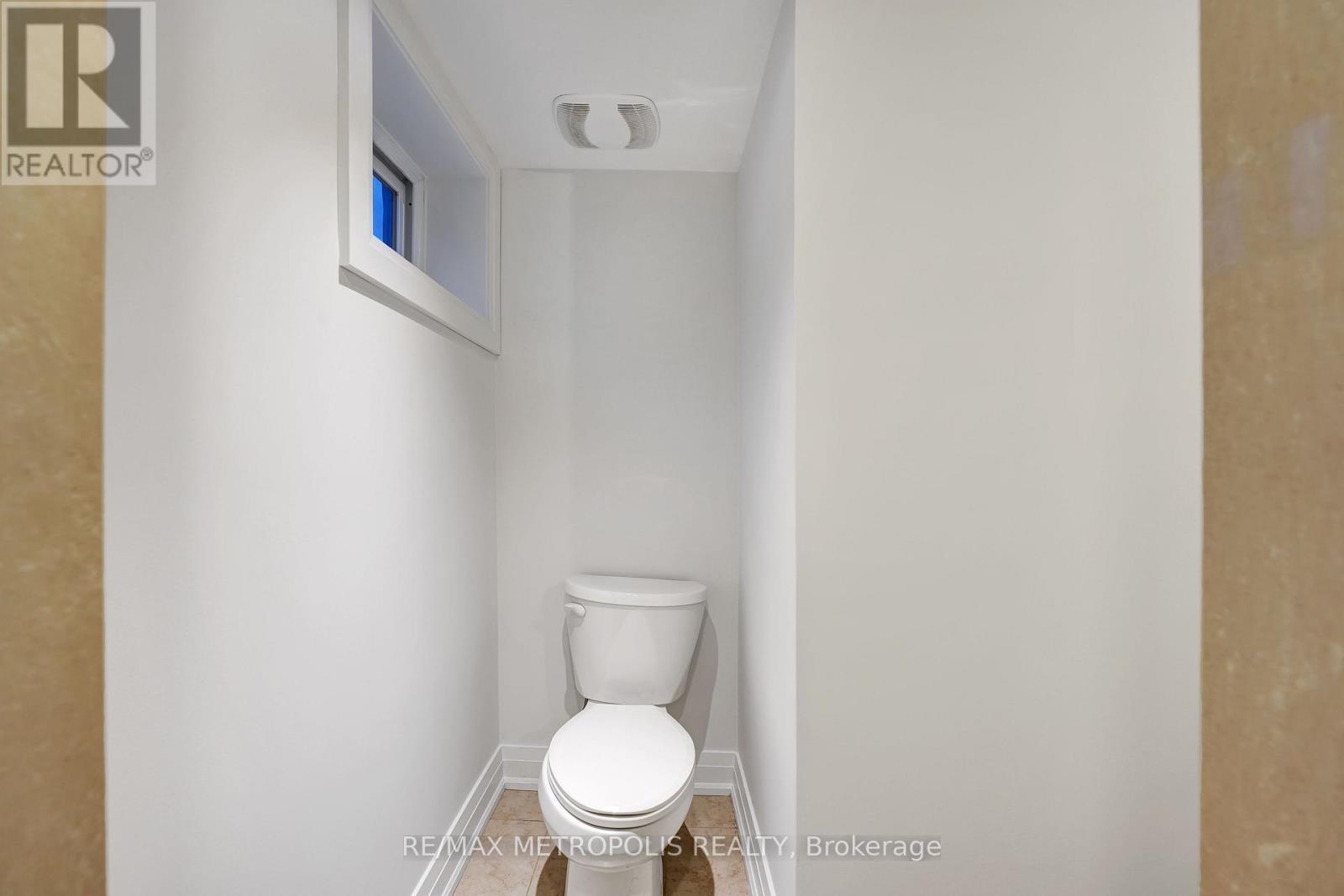 Basement - 268 Penn Avenue, Newmarket, Ontario  L3Y 2S6 - Photo 13 - N13027658