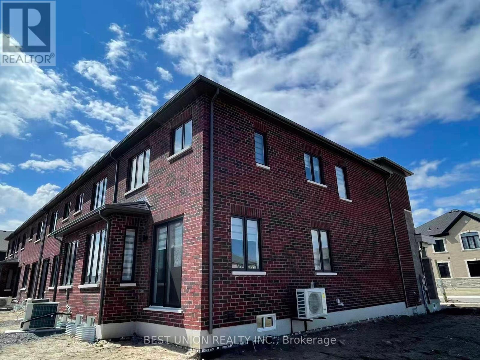 70 Tipp Drive, Richmond Hill, Ontario  L4E 1J3 - Photo 25 - N13027694