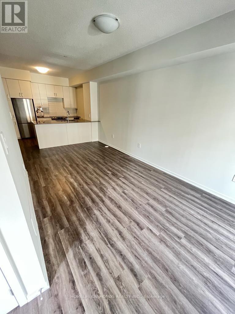 68 - 31 Honeycrisp Crescent E, Vaughan, Ontario  L4K 0N6 - Photo 21 - N13027700