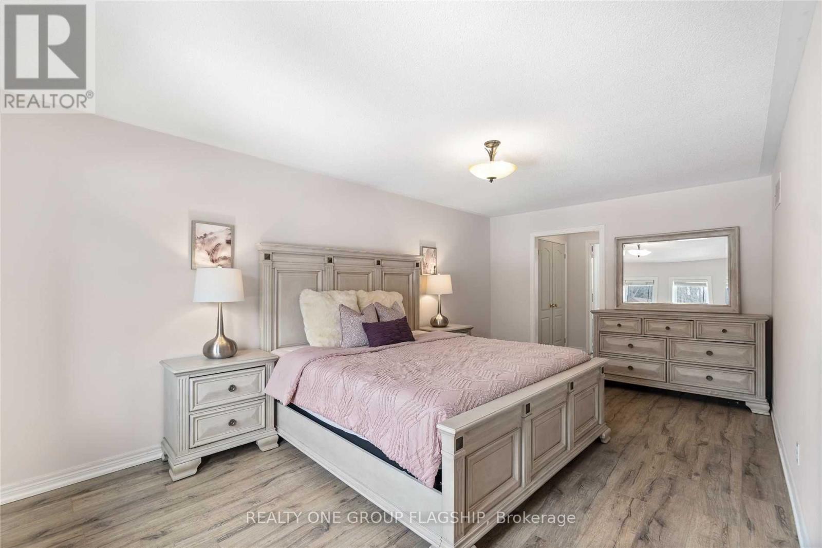 355 Carruthers Avenue, Newmarket, Ontario  L3X 2B7 - Photo 22 - N13027714