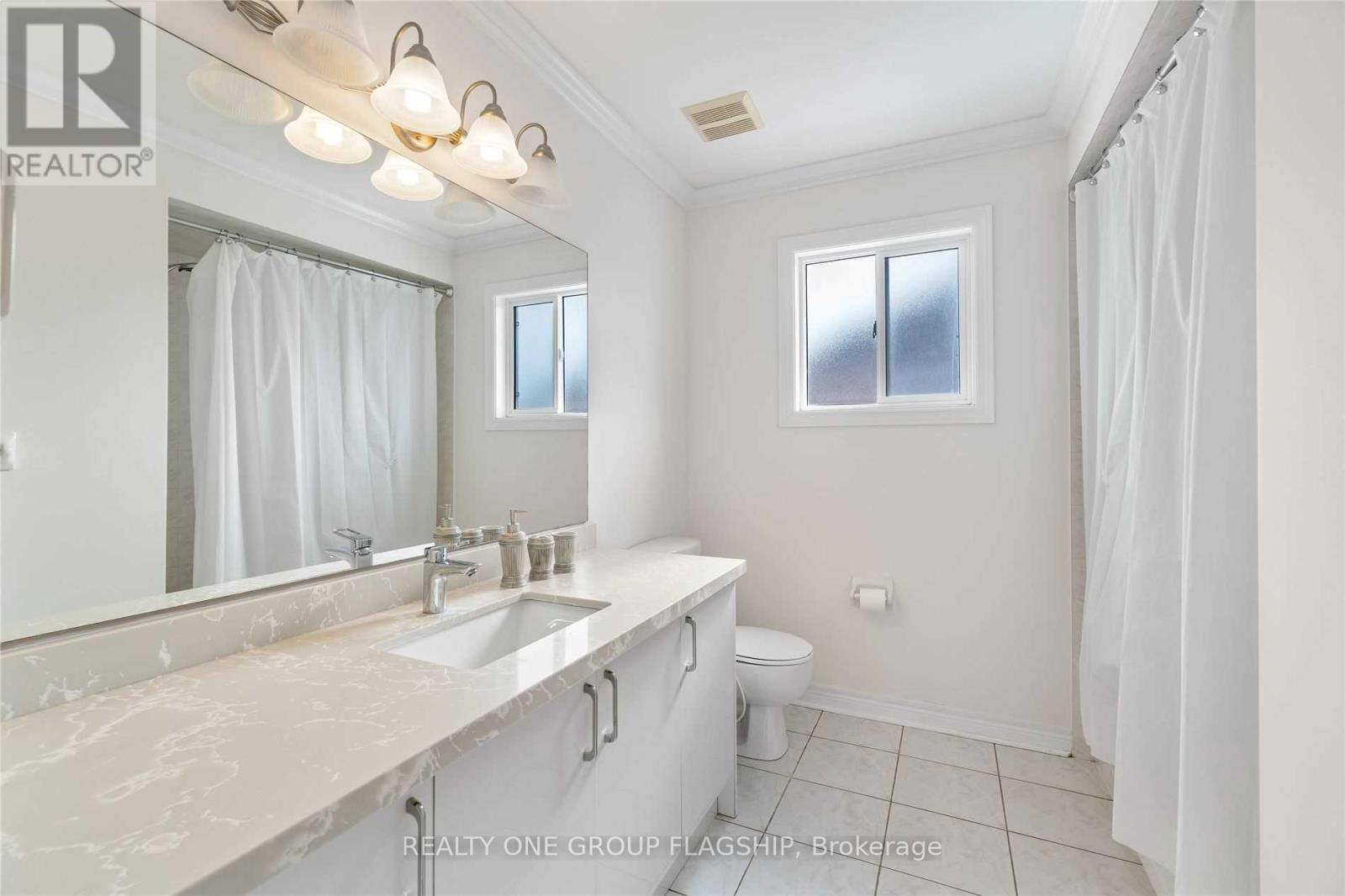 355 Carruthers Avenue, Newmarket, Ontario  L3X 2B7 - Photo 29 - N13027714