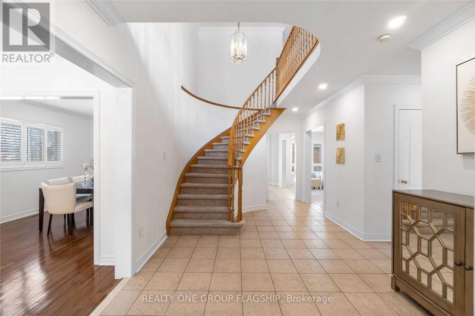 355 Carruthers Avenue, Newmarket, Ontario  L3X 2B7 - Photo 6 - N13027714