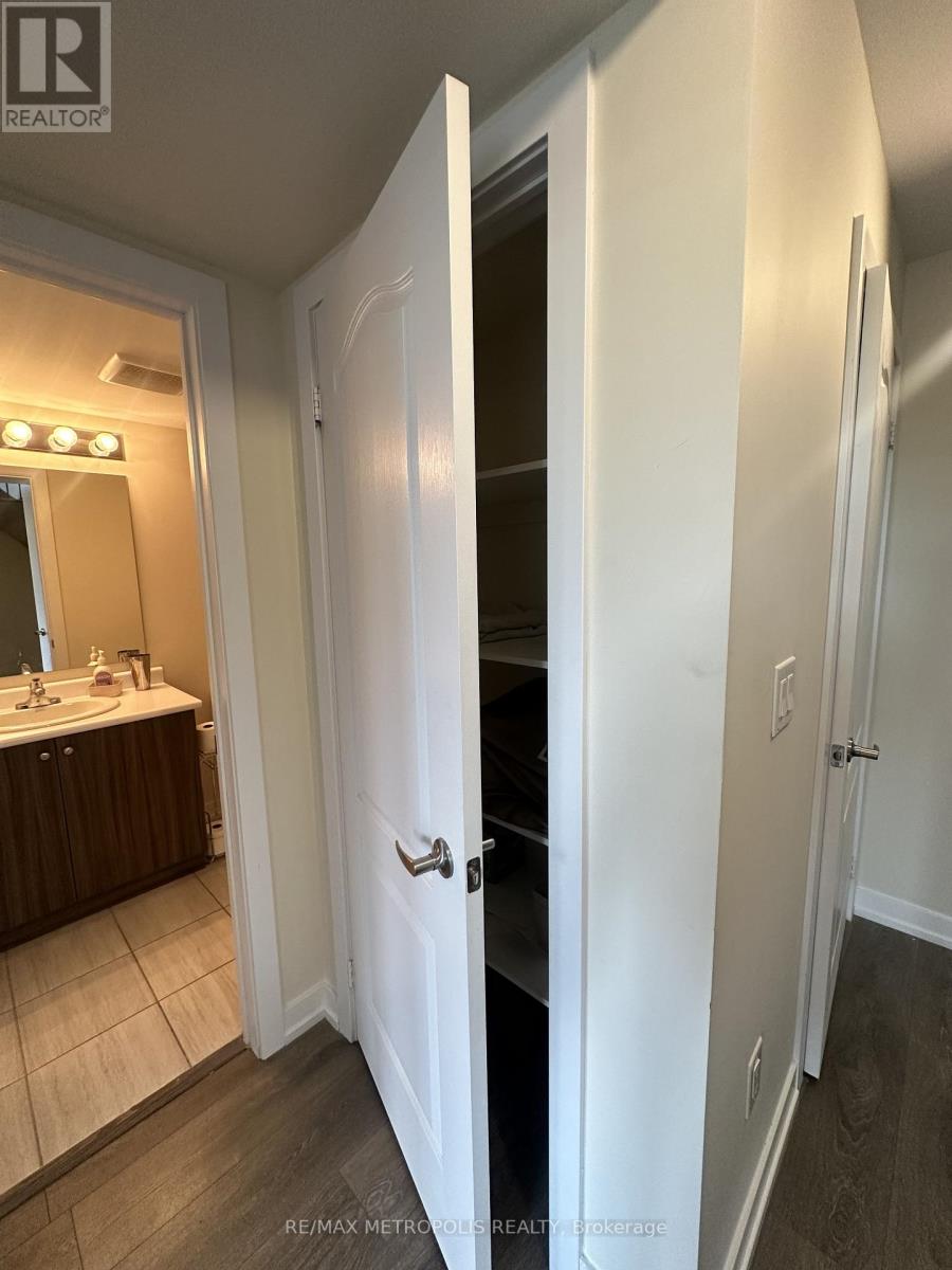 2218 - 10 Westmeath Lane, Markham, Ontario  L6B 1N5 - Photo 17 - N13027730