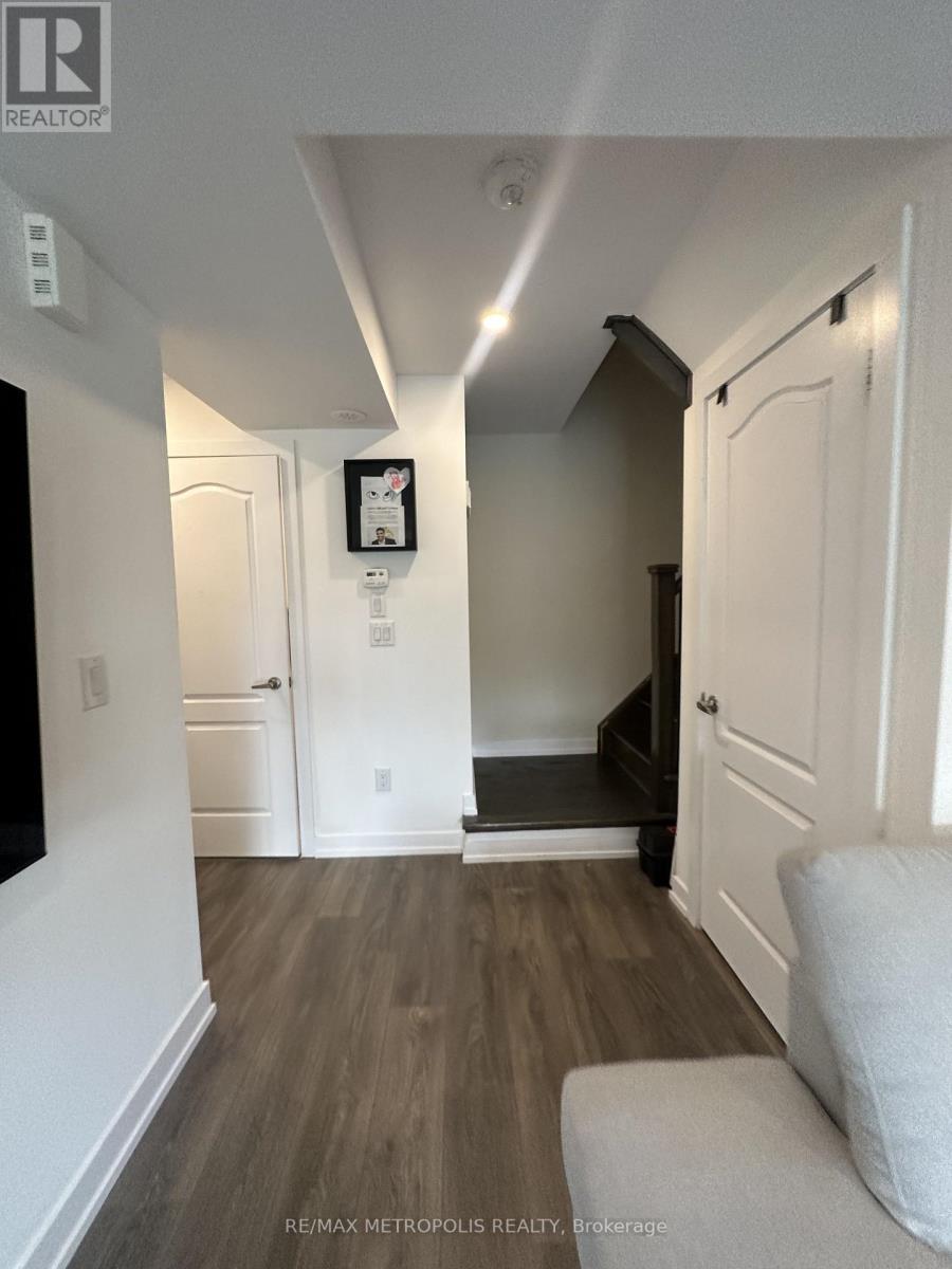 2218 - 10 Westmeath Lane, Markham, Ontario  L6B 1N5 - Photo 9 - N13027730