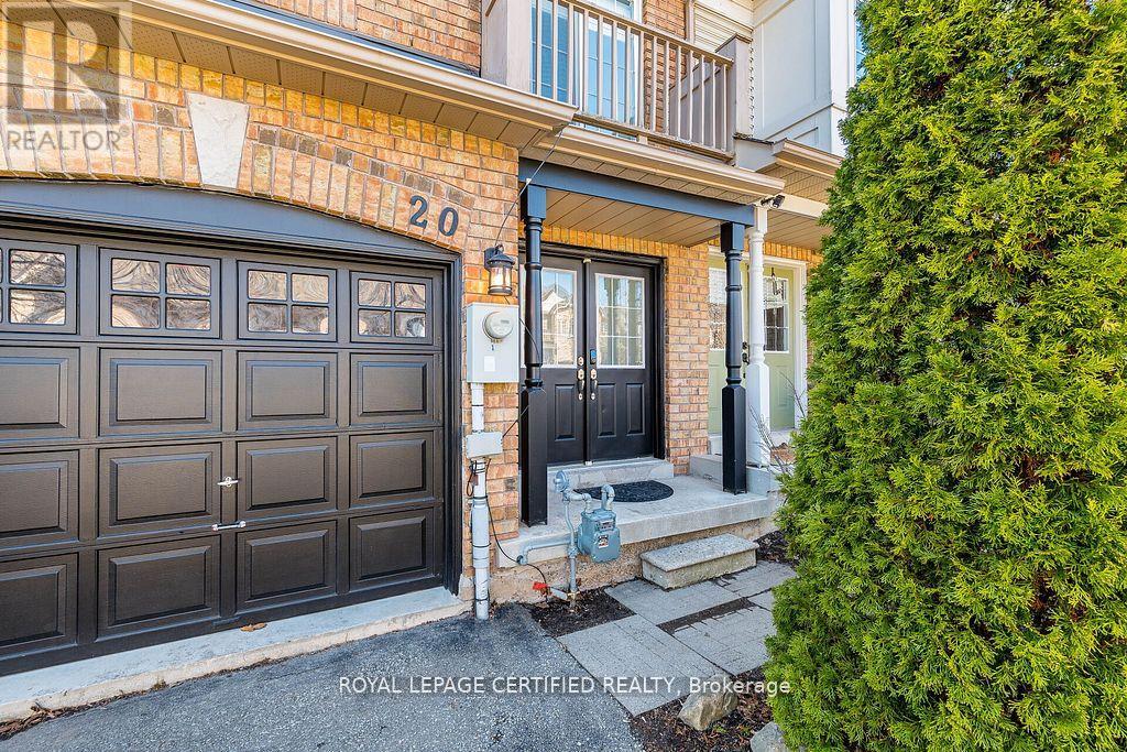 20 Harding Street, Halton Hills, Ontario  L7G 6B1 - Photo 4 - W13027656