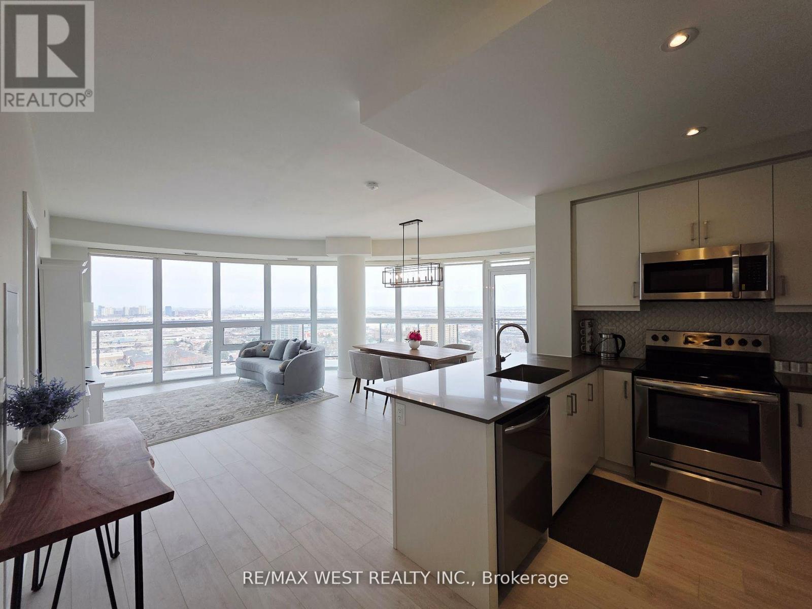 2003 - 15 Lynch Street, Brampton, Ontario  L6W 0C7 - Photo 5 - W13027678