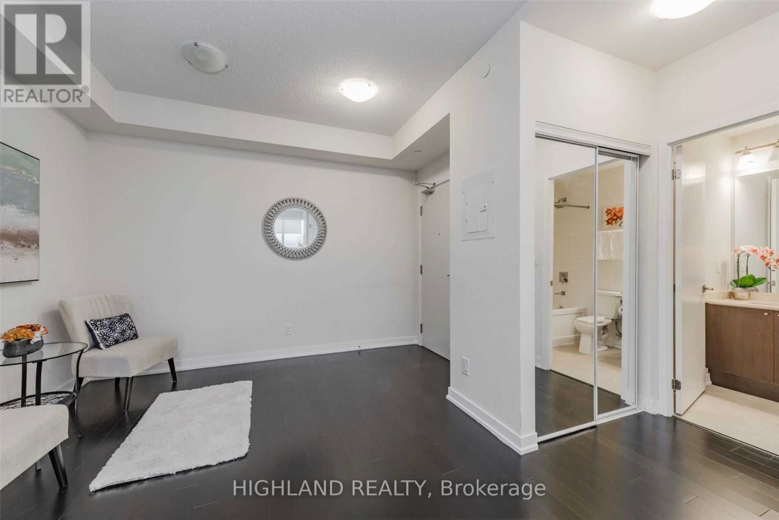 1811 - 4011 Brickstone Mews, Mississauga, Ontario  L5B 0G3 - Photo 4 - W13027684