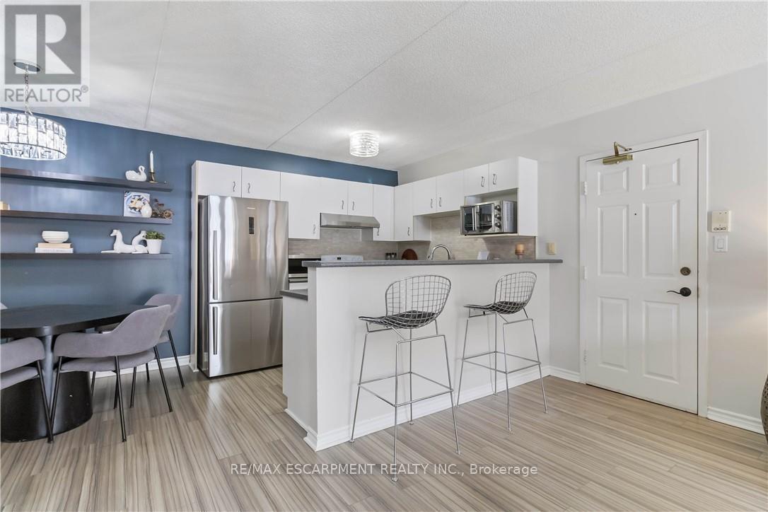 110 - 4015 Kilmer Drive, Burlington, Ontario  L7M 4M4 - Photo 8 - W13027690