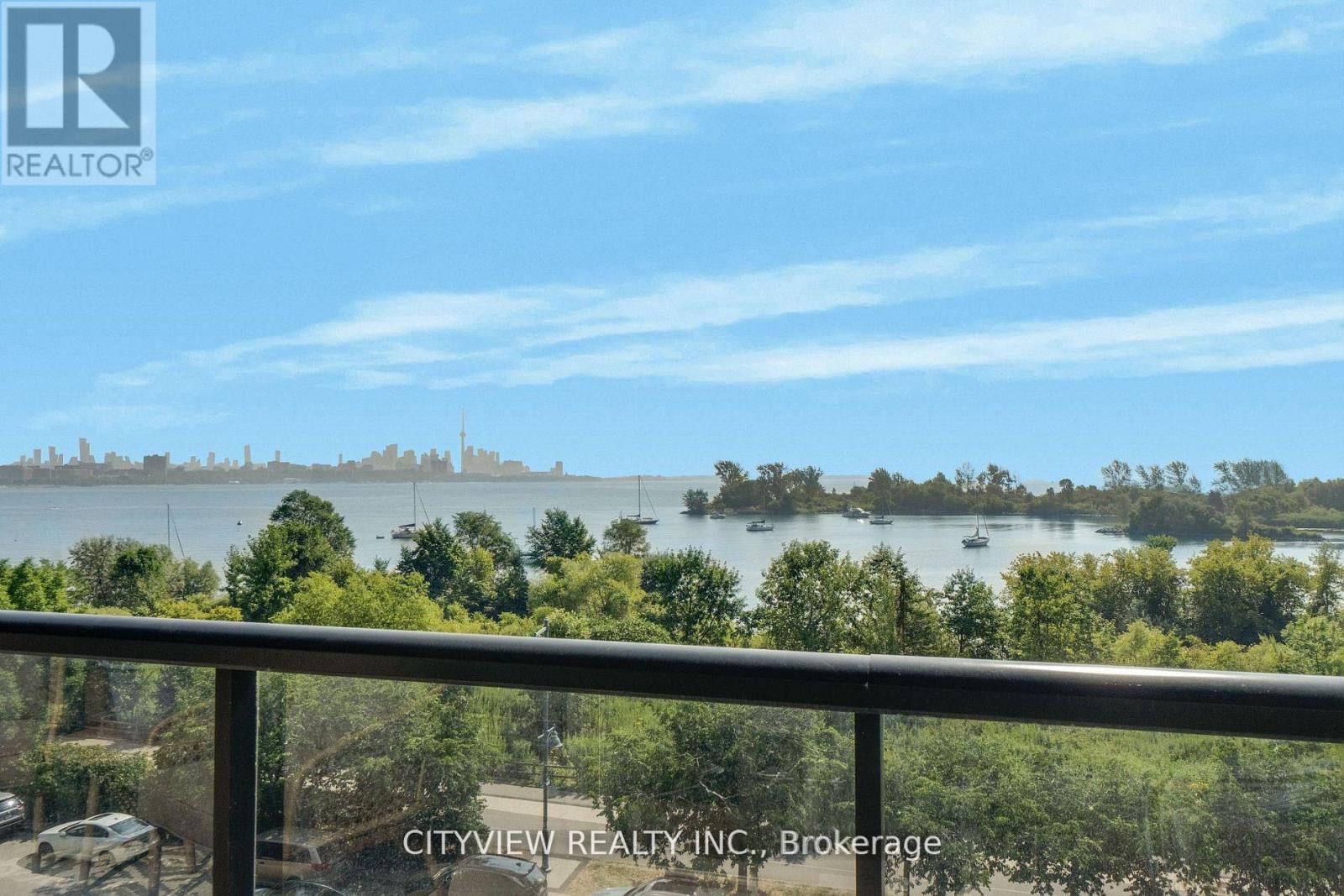 304 - 110 MARINE PARADE DRIVE, Toronto, Ontario