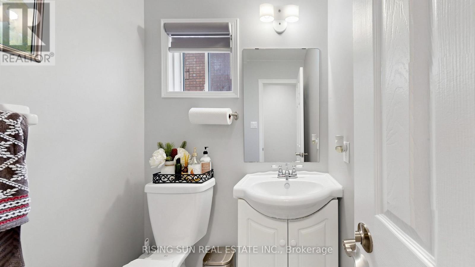 10 Cedarwood Crescent, Brampton, Ontario  L6X 4K1 - Photo 17 - W13027720