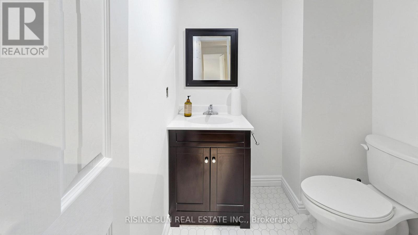 10 Cedarwood Crescent, Brampton, Ontario  L6X 4K1 - Photo 39 - W13027720