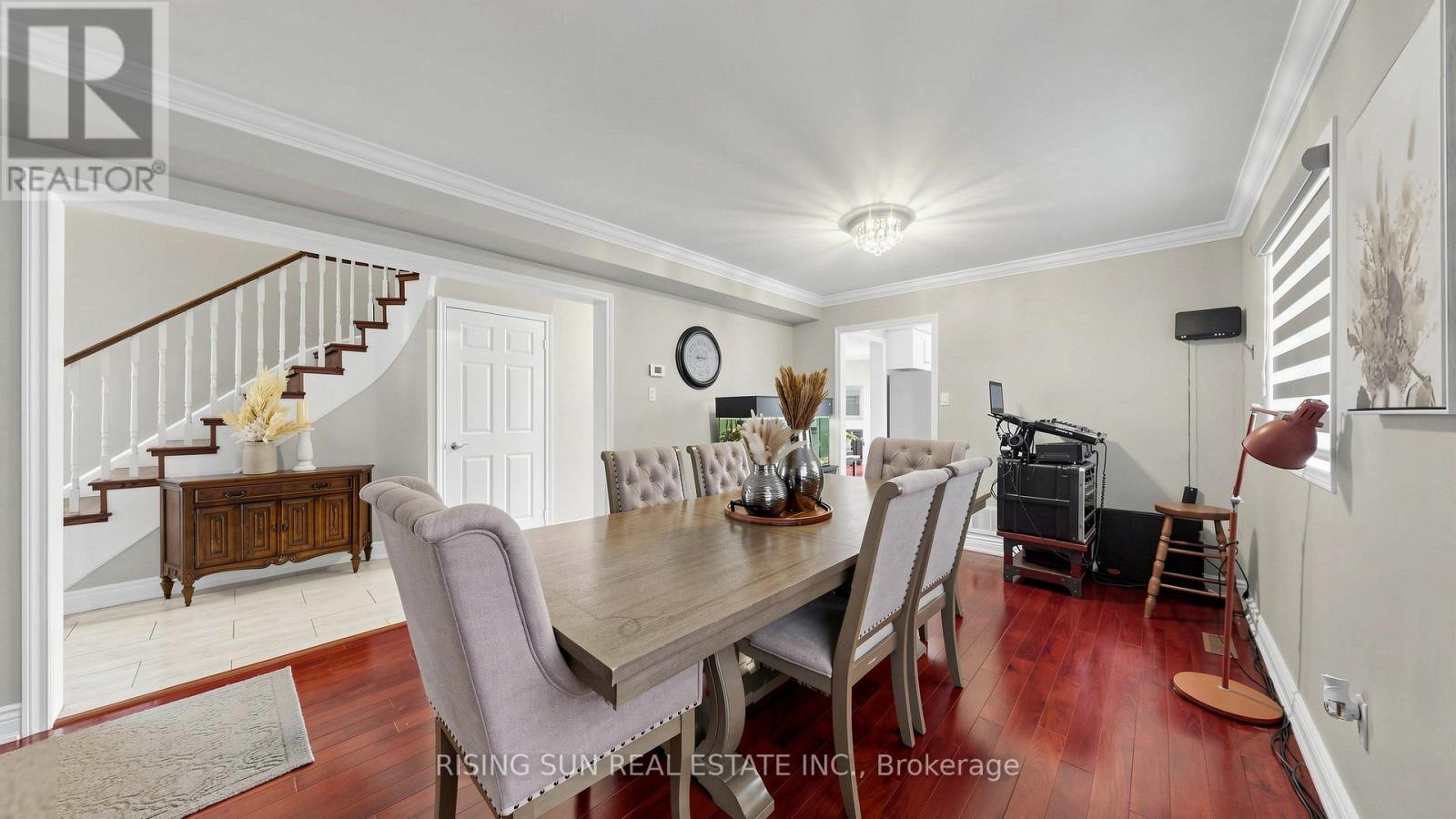 10 Cedarwood Crescent, Brampton, Ontario  L6X 4K1 - Photo 9 - W13027720