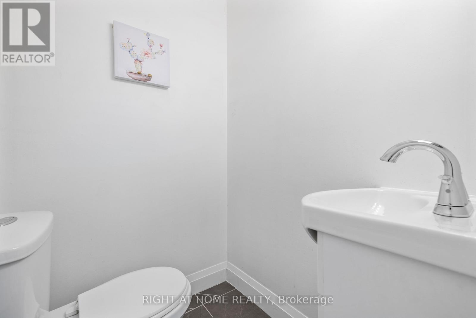 1147 Saturnia Crescent, Mississauga, Ontario  L4Y 2M2 - Photo 12 - W13027724