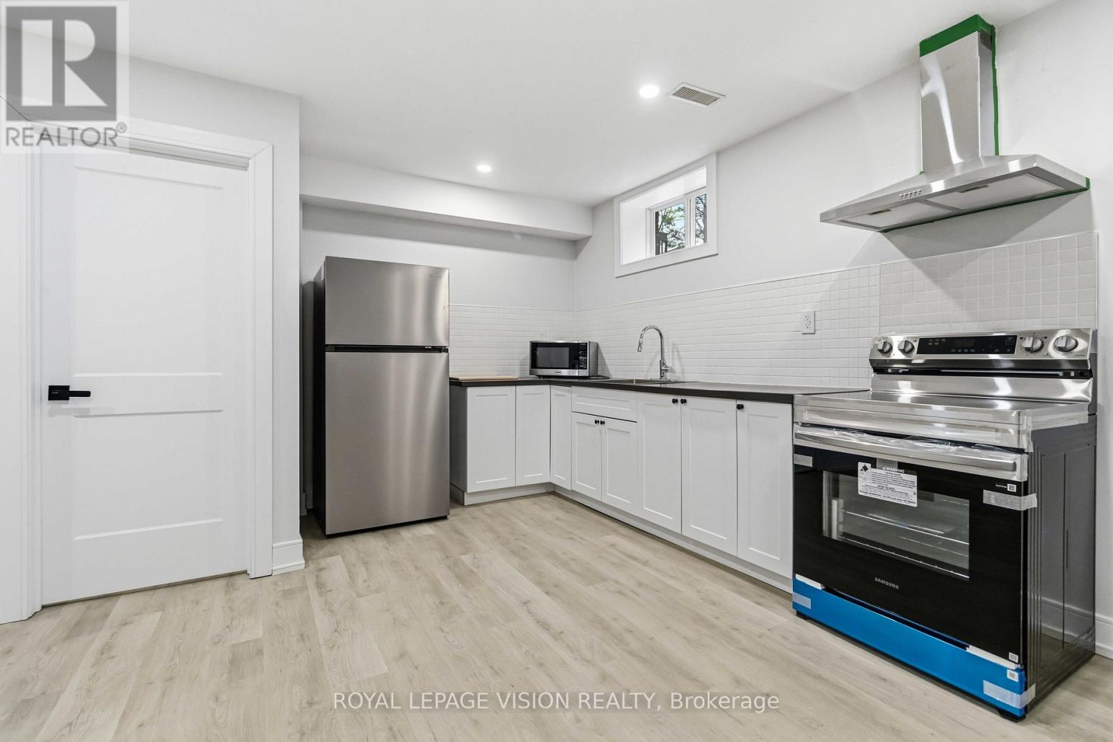 Lower - 77 Thomas Street, Mississauga, Ontario  L5M 1Y6 - Photo 13 - W13027726