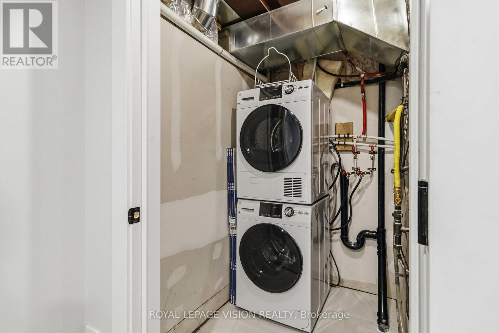 Lower - 77 Thomas Street, Mississauga, Ontario  L5M 1Y6 - Photo 24 - W13027726