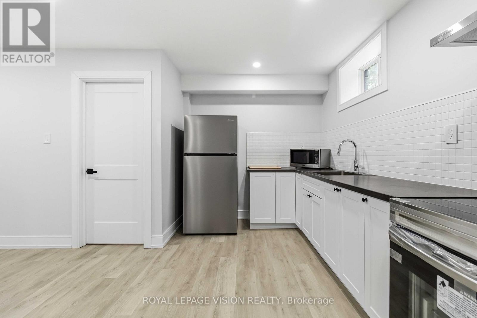 Lower - 77 Thomas Street, Mississauga, Ontario  L5M 1Y6 - Photo 6 - W13027726