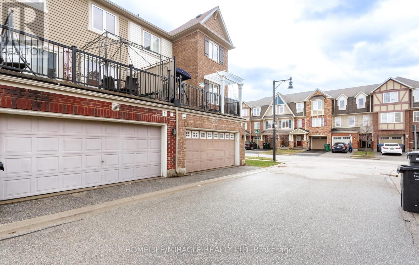 22 Crossbill Road, Brampton (Northwest Brampton), Ontario  L7A 0S5 - Photo 49 - W13027738