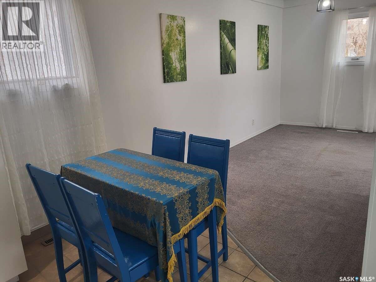 1066 5th Avenue Nw, Moose Jaw, Saskatchewan  S6H 1K8 - Photo 9 - SK033592