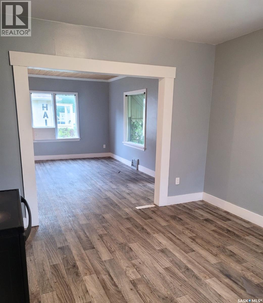 211 Broadway Street W, Yorkton, Saskatchewan  S3N 0M9 - Photo 13 - SK033584